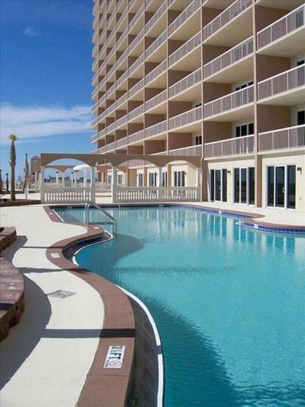 Sunrise 2401 Apartment *